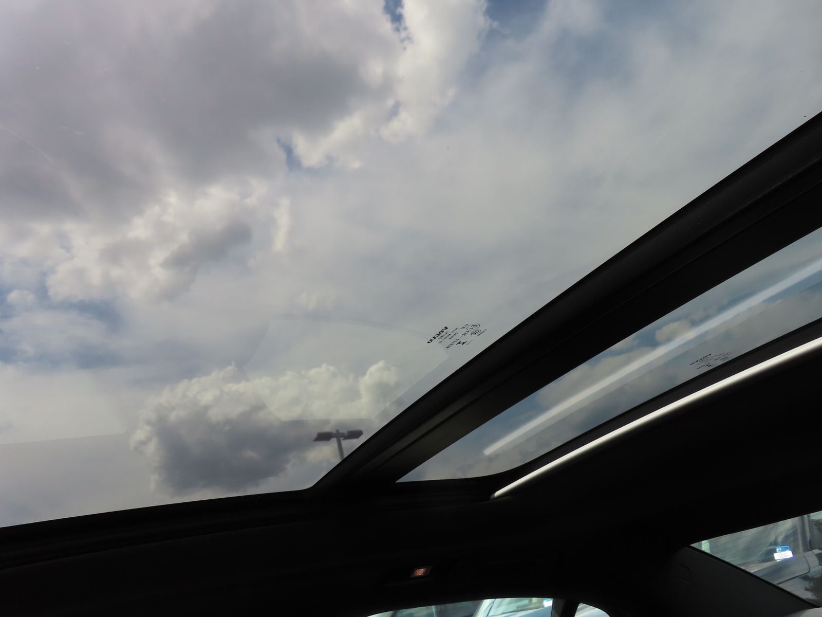 2024 Volvo S60 B5 Plus Black Edition