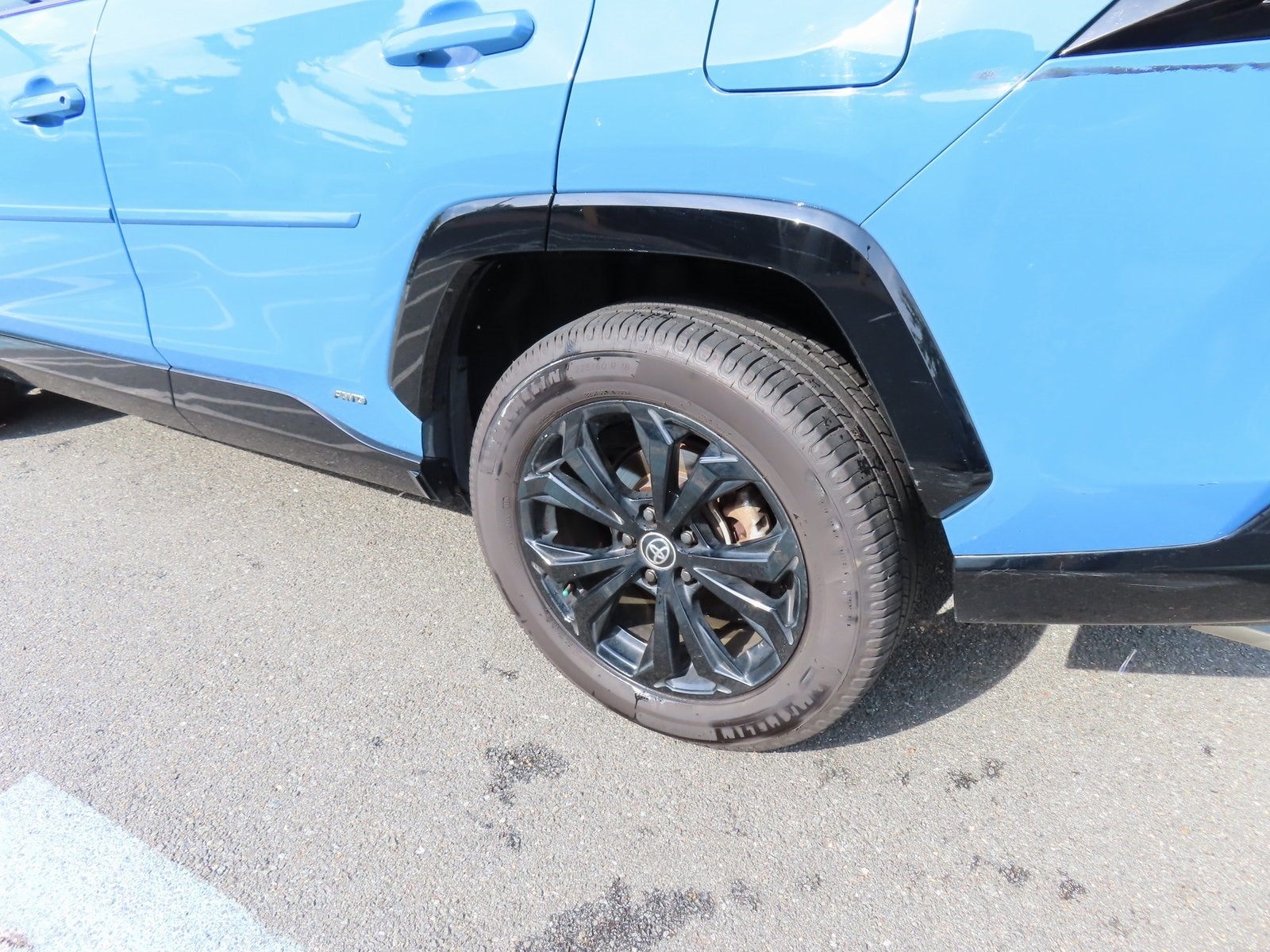 2022 Toyota RAV4 Hybrid SE