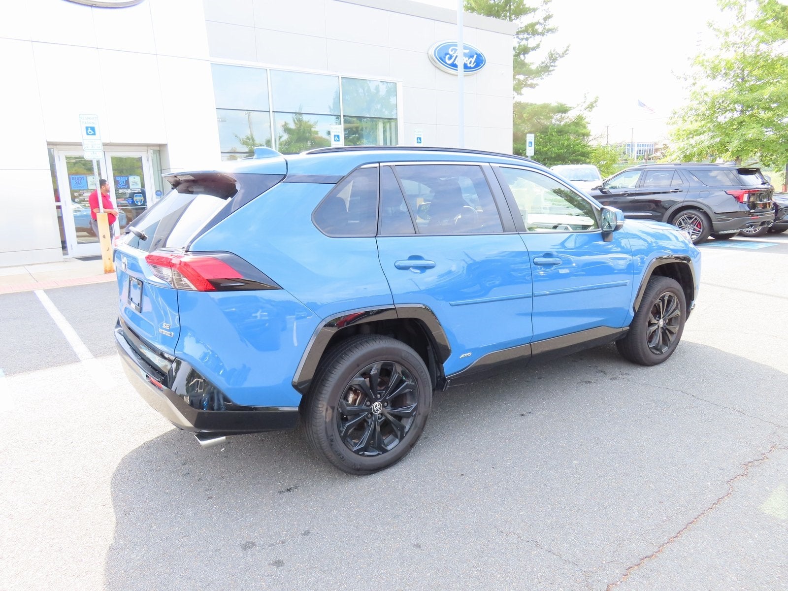 2022 Toyota RAV4 Hybrid SE