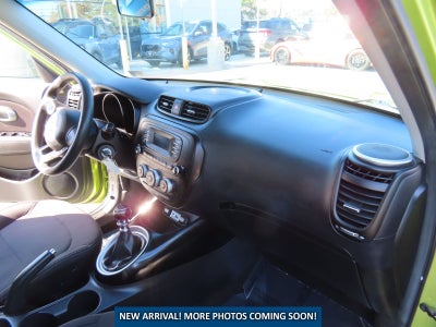 2016 Kia Soul Base