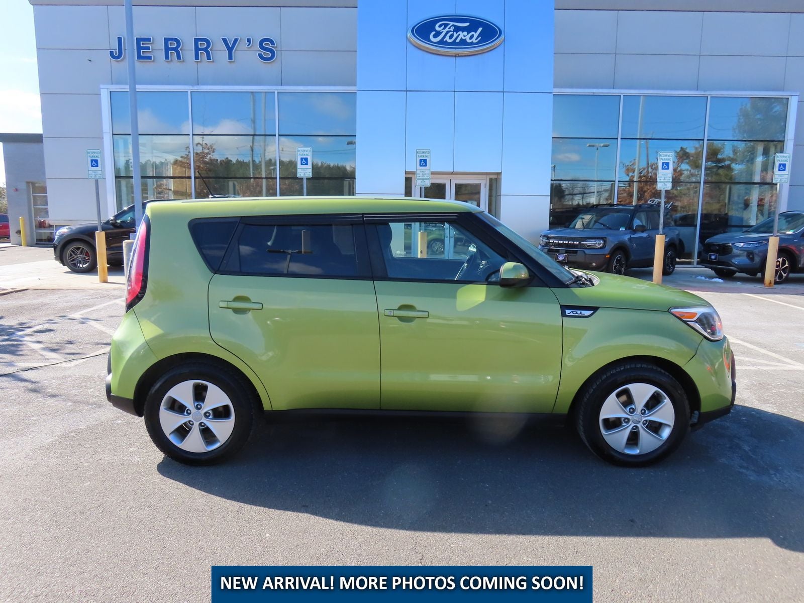 2016 Kia Soul Base
