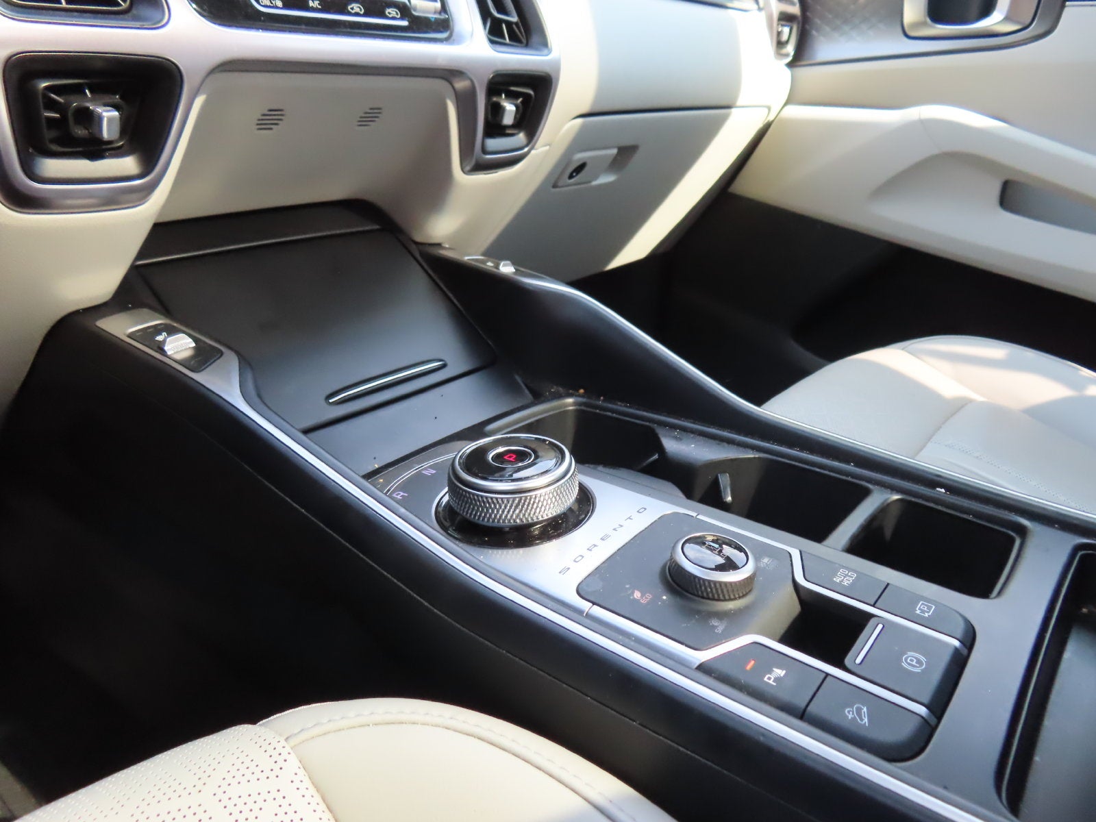 2022 Kia Sorento Hybrid EX