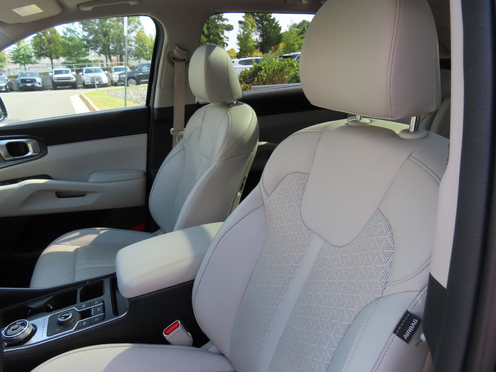 2022 Kia Sorento Hybrid EX
