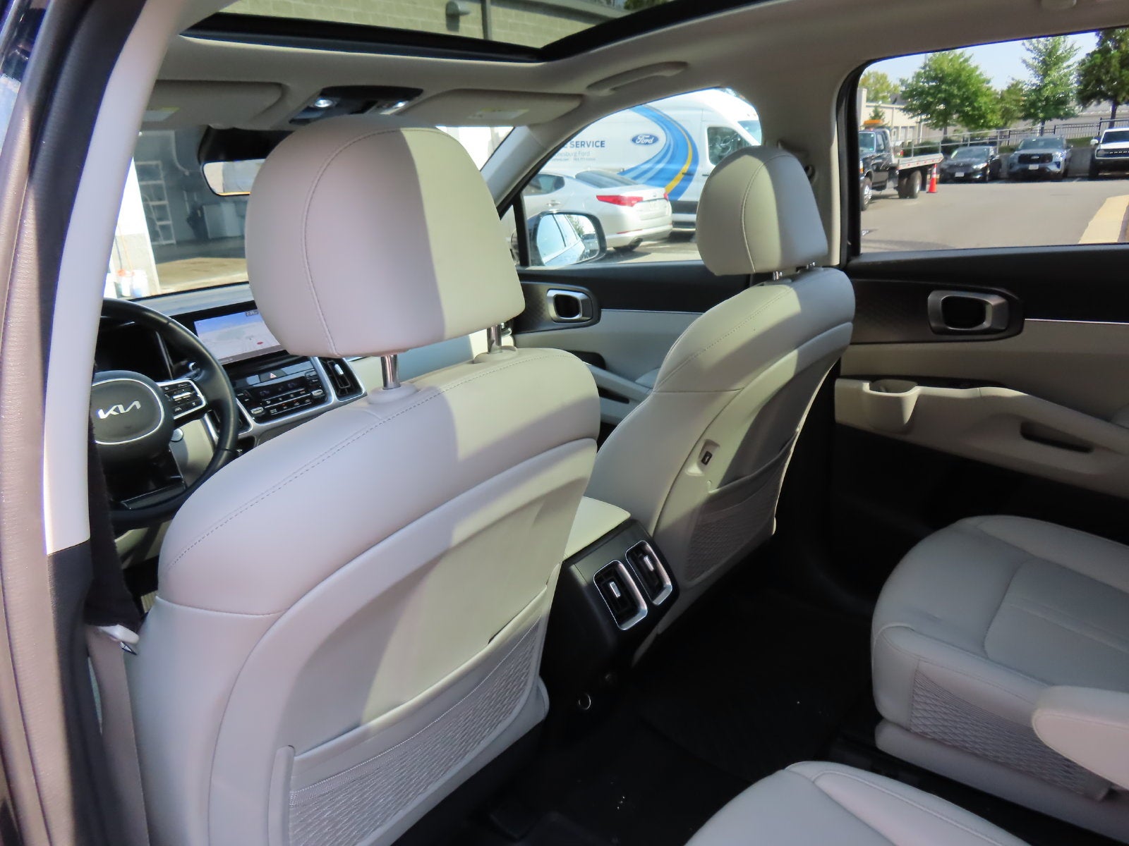 2022 Kia Sorento Hybrid EX