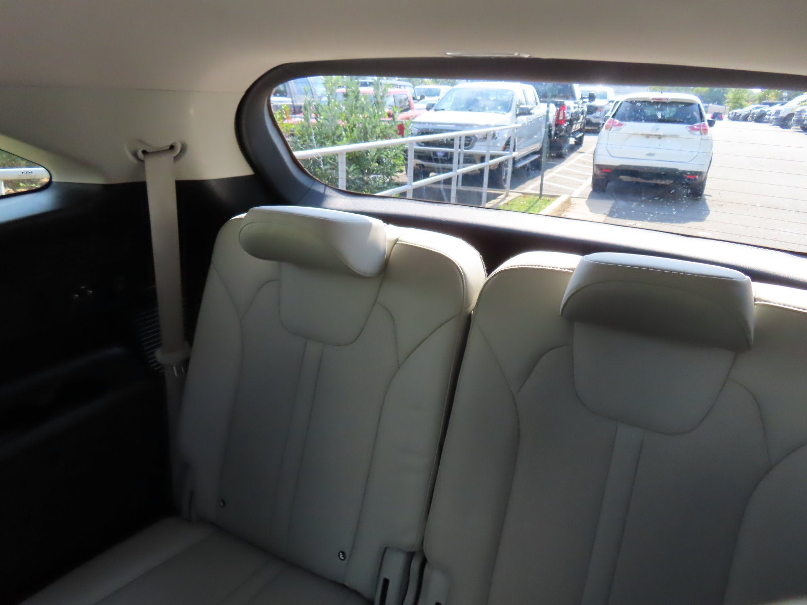 2022 Kia Sorento Hybrid EX