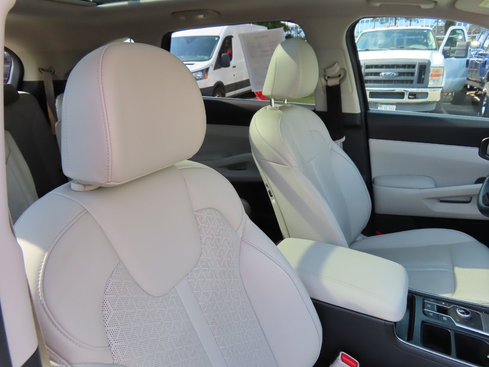 2022 Kia Sorento Hybrid EX