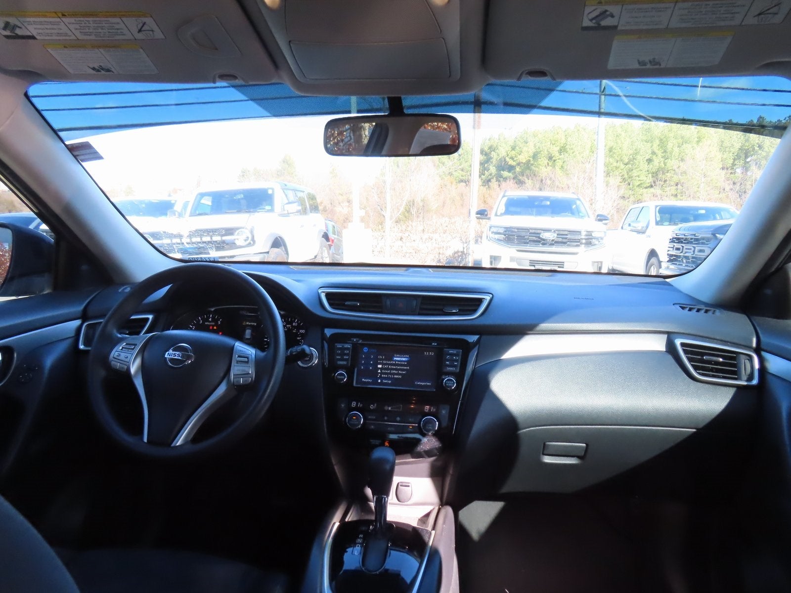 2015 Nissan Rogue SV