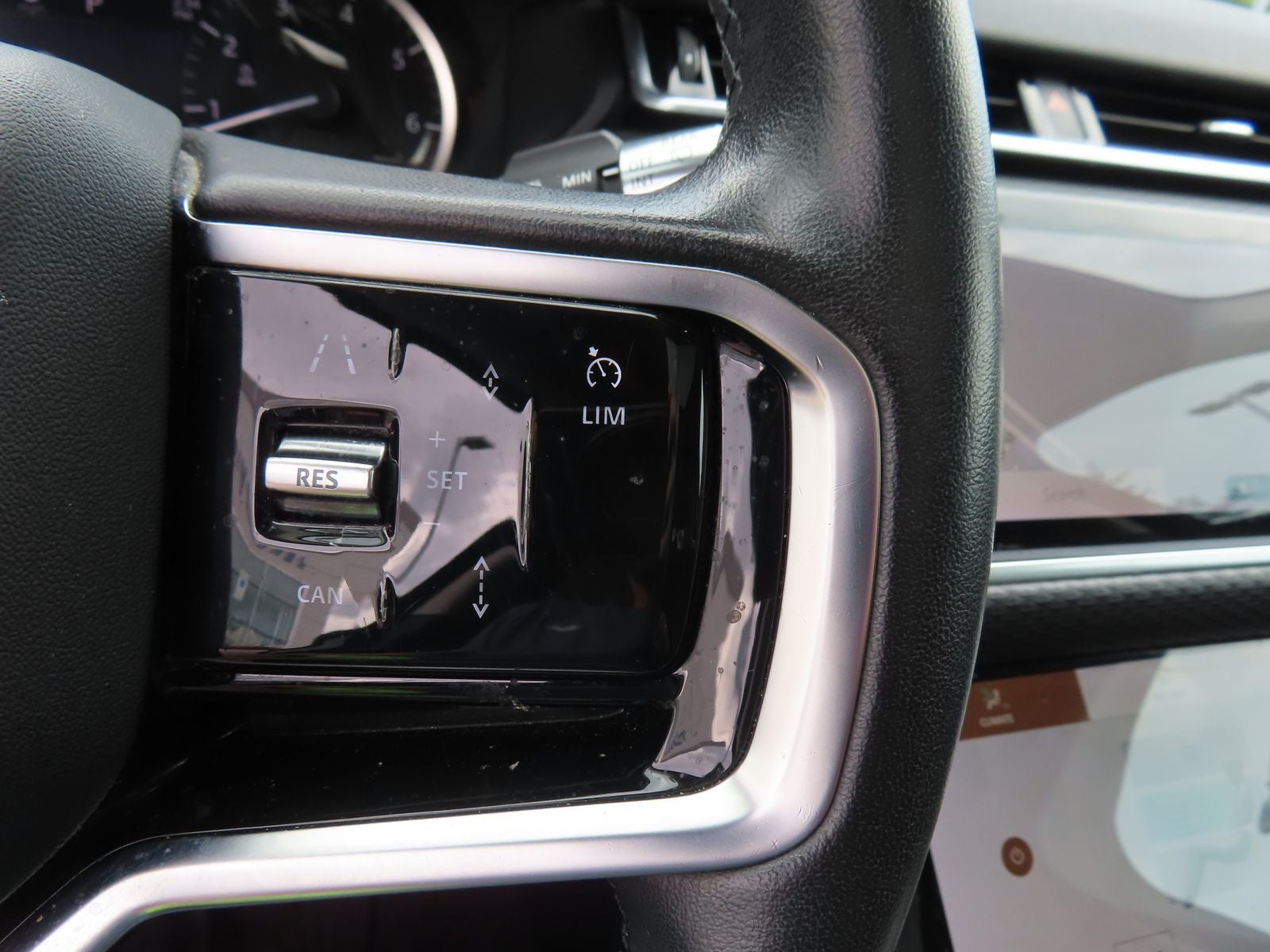 2023 Land Rover Range Rover Velar S