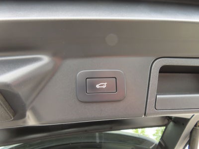 2023 Land Rover Range Rover Velar S