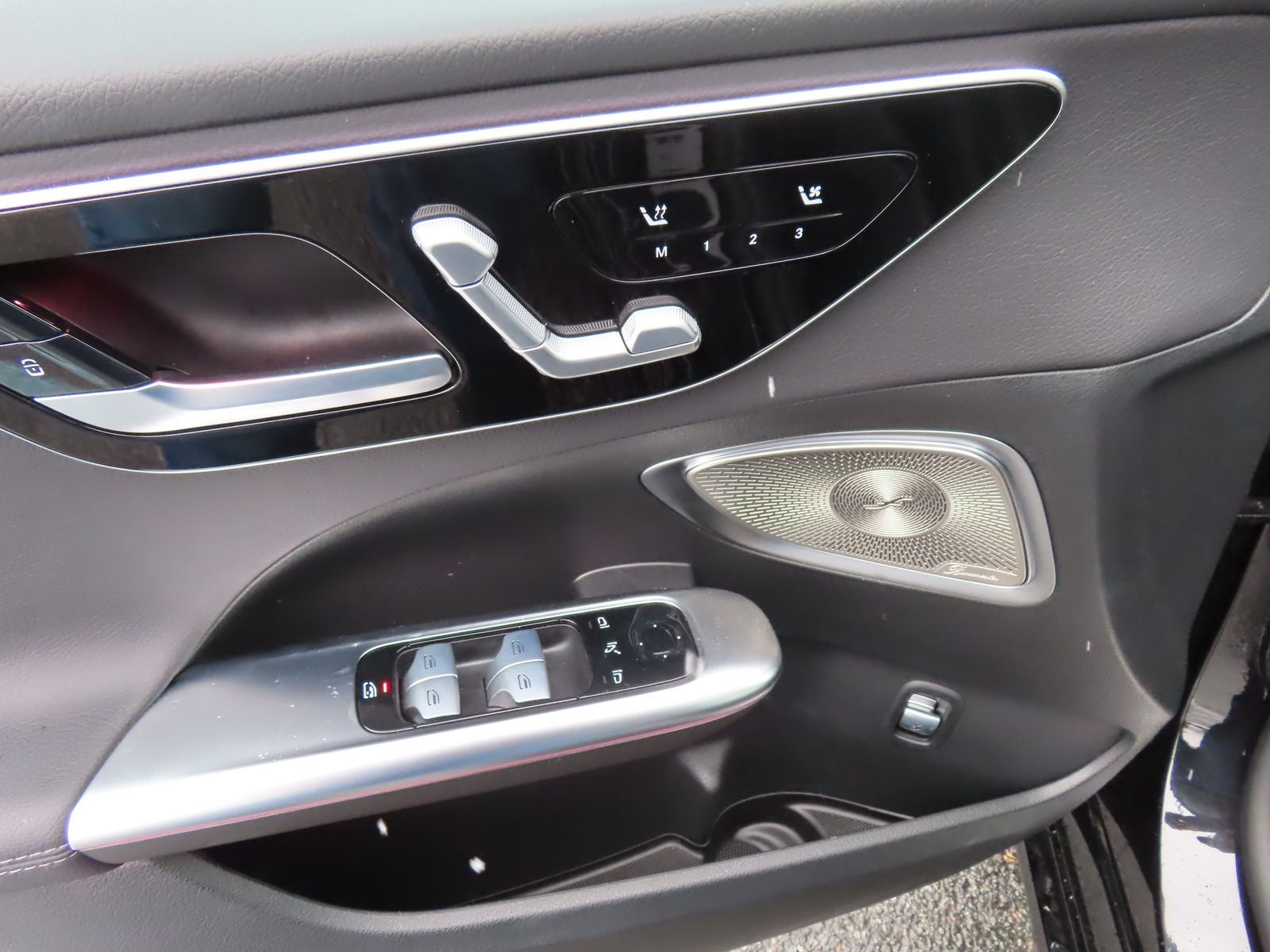 2025 Mercedes-Benz C-Class C 300 4MATIC®