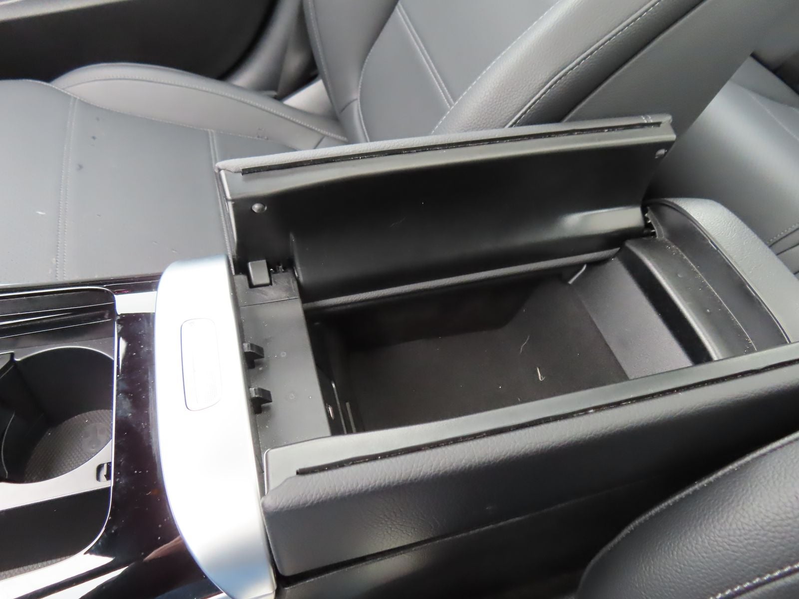 2025 Mercedes-Benz C-Class C 300 4MATIC®