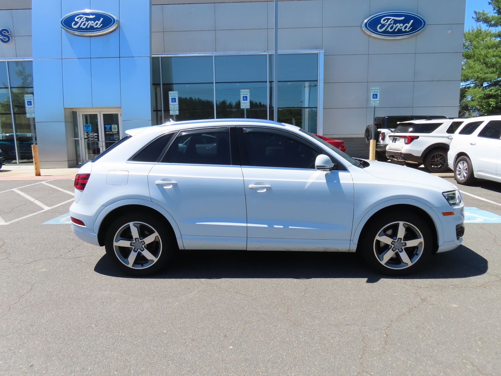 2015 Audi Q3 2.0T Premium Plus quattro