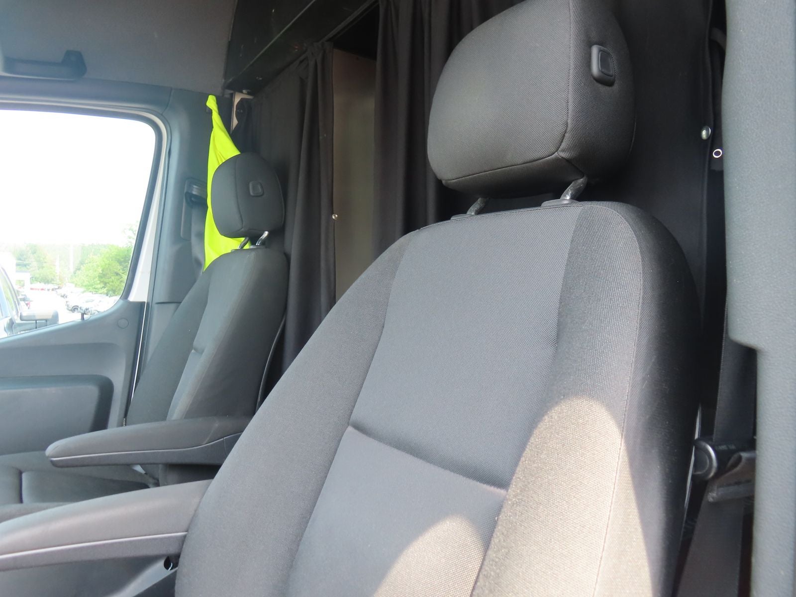 2019 Mercedes-Benz Sprinter 2500 Cargo 170 WB Extended