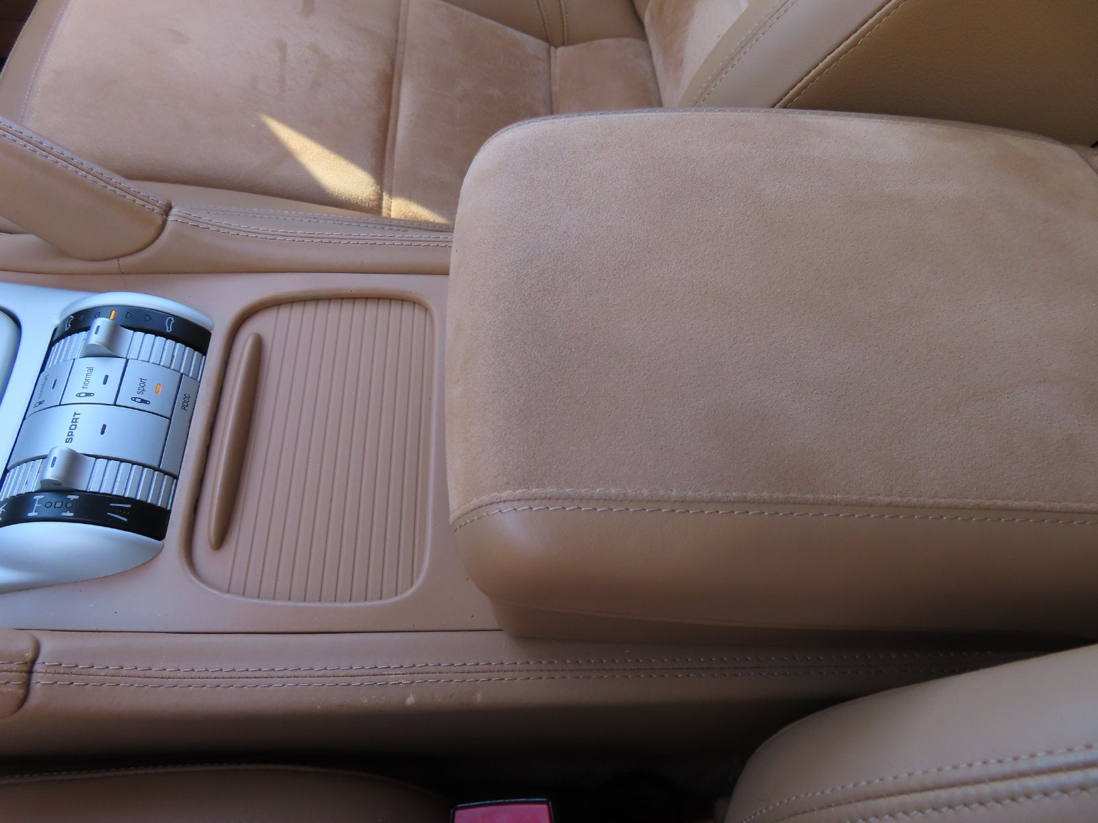 2009 Porsche Cayenne GTS