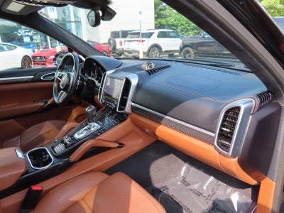 2018 Porsche Cayenne GTS