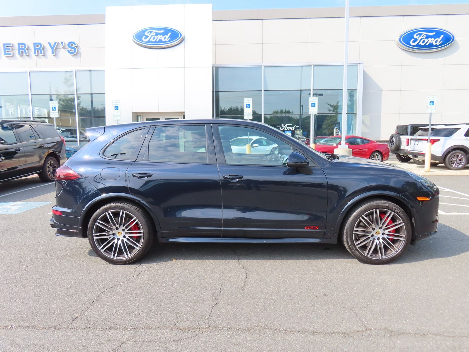2018 Porsche Cayenne GTS