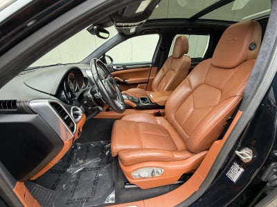 2018 Porsche Cayenne GTS