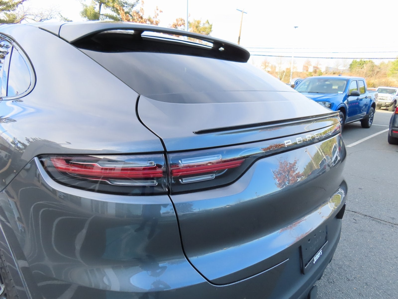 2021 Porsche Cayenne Coupe Base