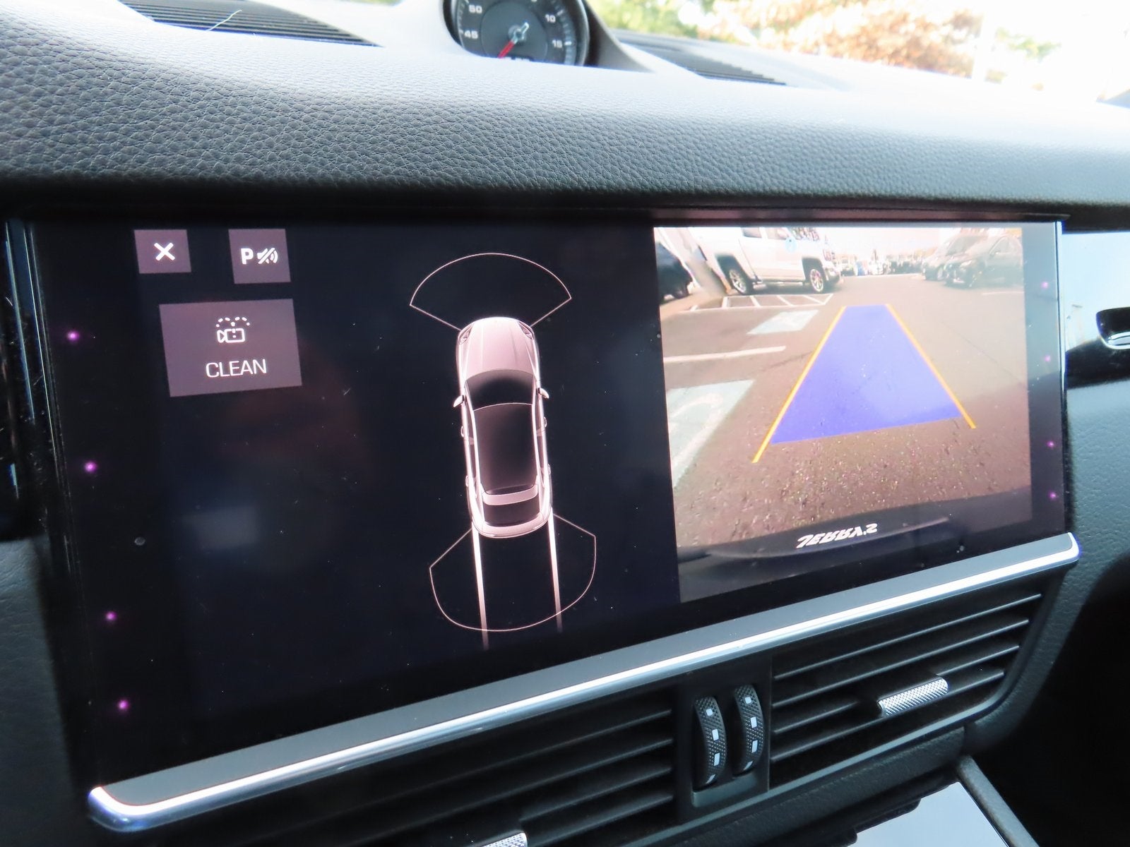 2021 Porsche Cayenne Coupe Base