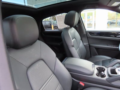 2021 Porsche Cayenne Coupe Base