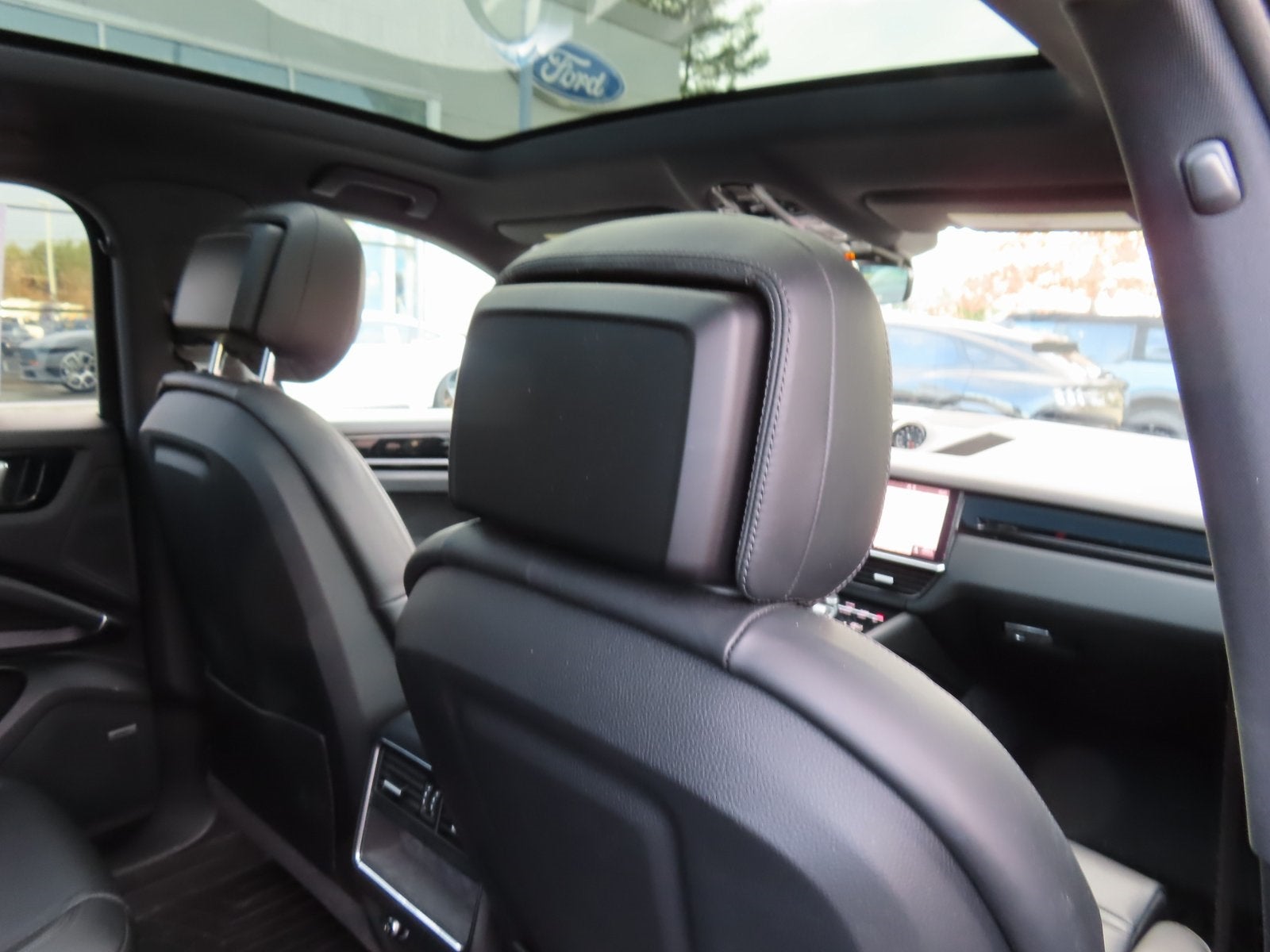 2021 Porsche Cayenne Coupe Base