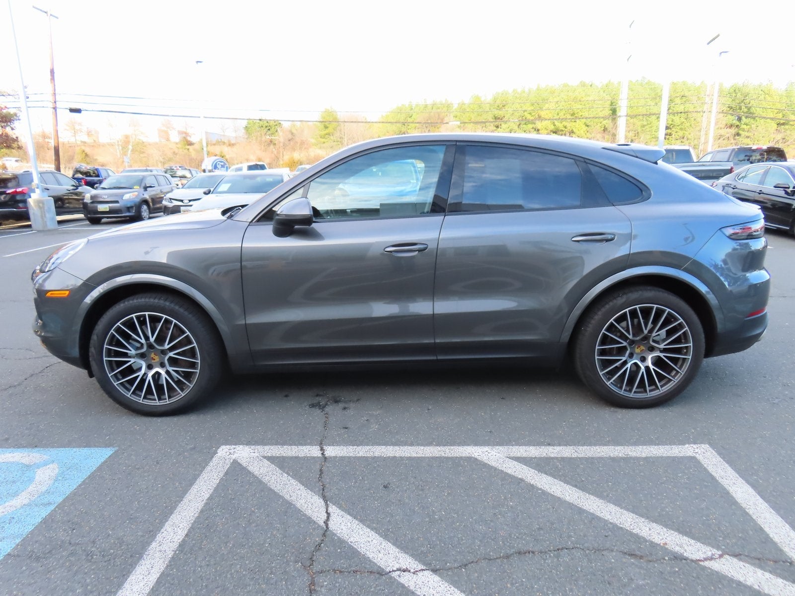 2021 Porsche Cayenne Coupe Base