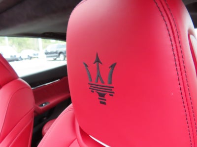 2022 Maserati Quattroporte Modena Q4