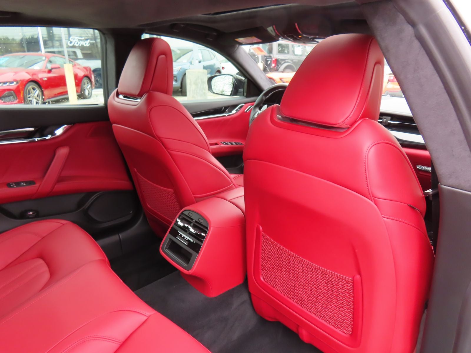 2022 Maserati Quattroporte Modena Q4